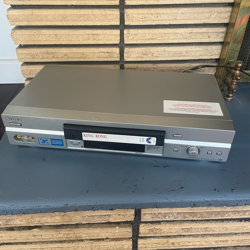 Sony VHS Player/Recorder SLV-N750 - Tested and Working